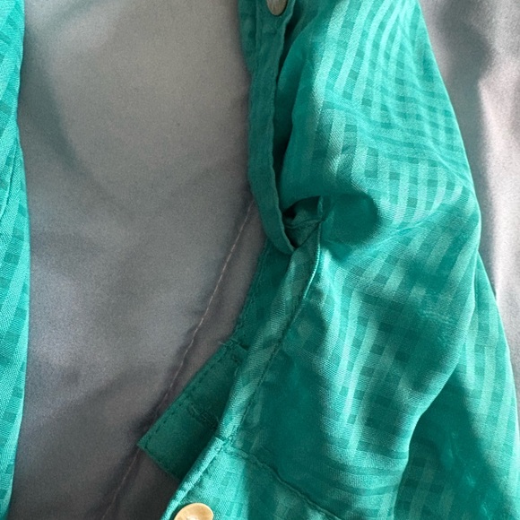 Blouse - Picture 2 of 4